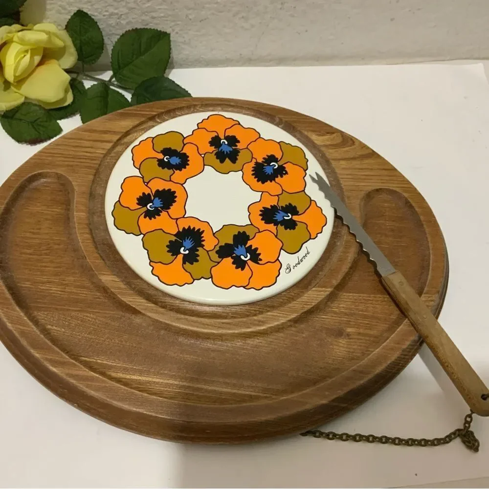 Vintage‎ Goodwood Cheese Cracker Charcuterie Plate with glass dome & knife